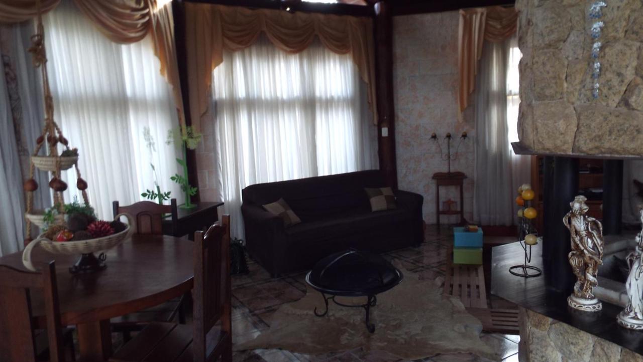 Pousada Sitieto Voitov Aluminio Εξωτερικό φωτογραφία
